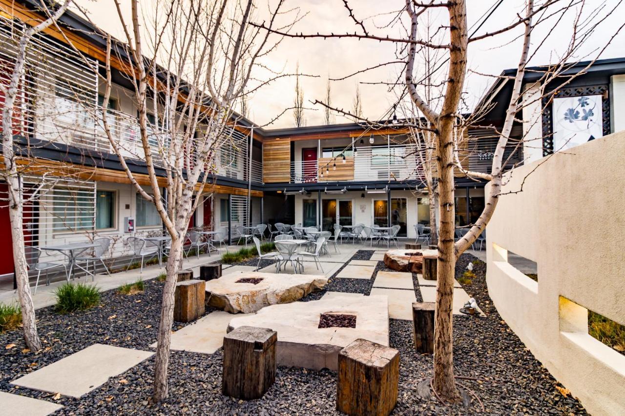 Modern Hotel Бойсе Екстериор снимка