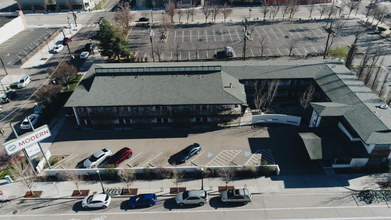 Modern Hotel Бойсе Екстериор снимка